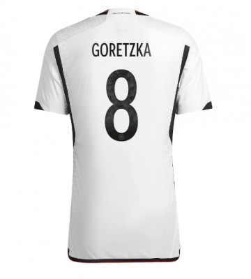 Tyskland Leon Goretzka #8 Hjemmebanetrøje VM 2022 Kort ærmer